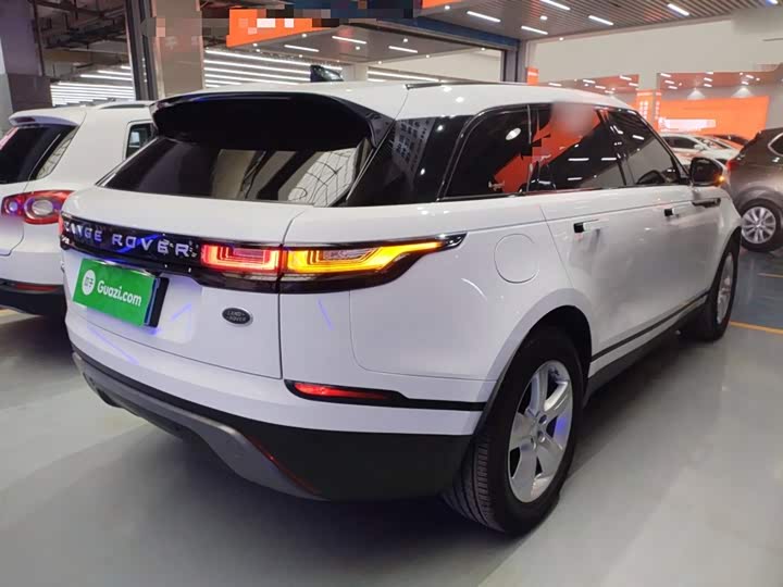 Фото 7 - Land Rover Range Rover Velar