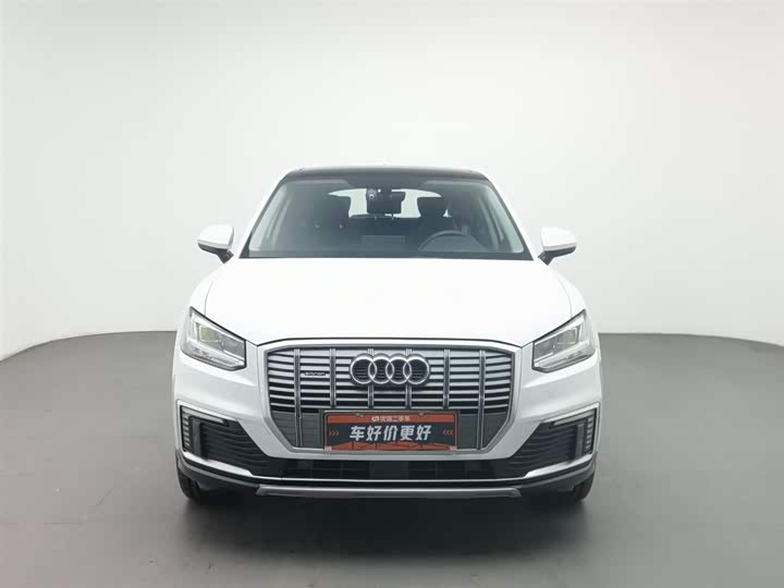 Фото 3 - Audi Q2L e-tron