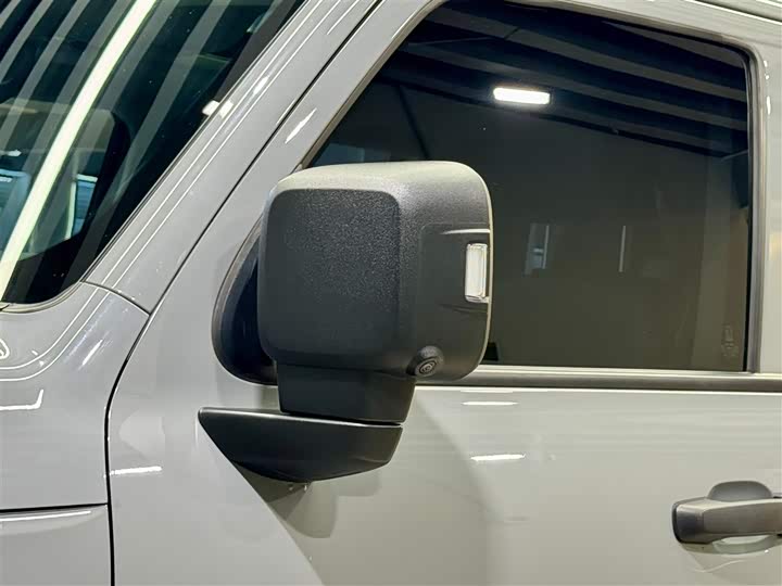 Фото 25 - Tank 300