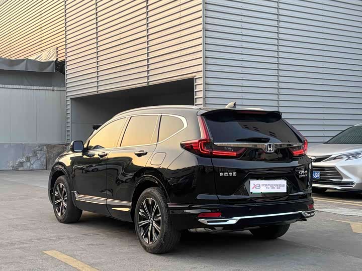 Фото 2 - Honda CR-V Hybrid