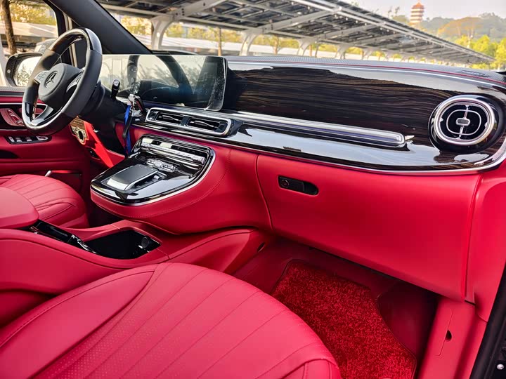 Фото 13 - Mercedes-Benz Vito