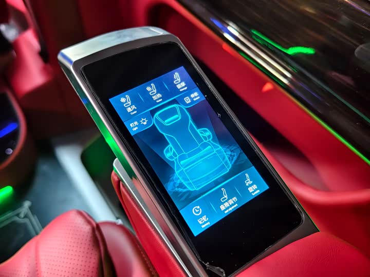 Фото 25 - Mercedes-Benz Vito