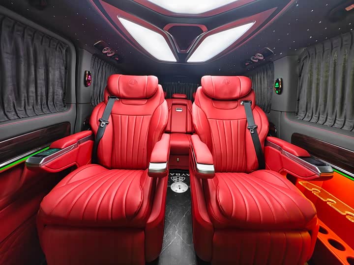 Фото 27 - Mercedes-Benz Vito