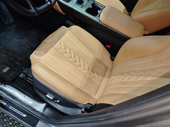 Фото 15 - BYD Song L DM-i Hybrid