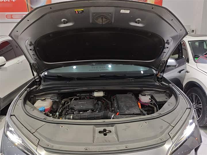 Фото 20 - BYD Song L DM-i Hybrid