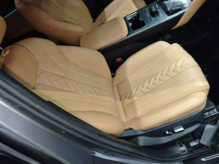 Фото 25 - BYD Song L DM-i Hybrid