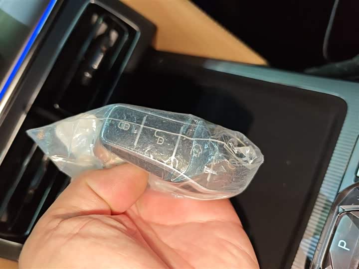 Фото 9 - BYD Song L DM-i Hybrid