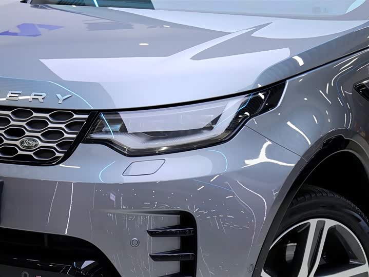 Фото 10 - Land Rover Discovery