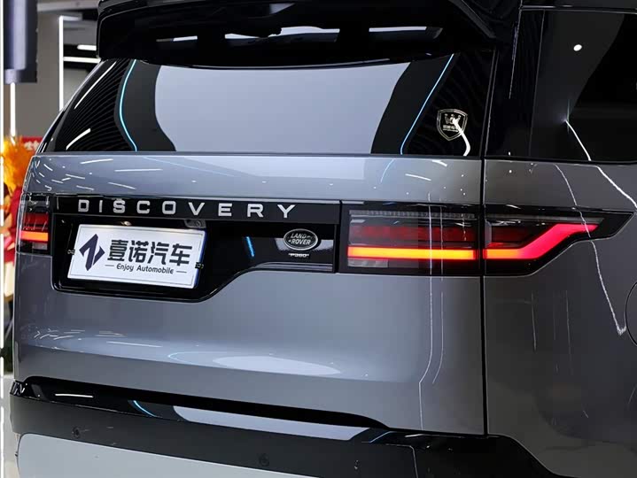 Фото 14 - Land Rover Discovery