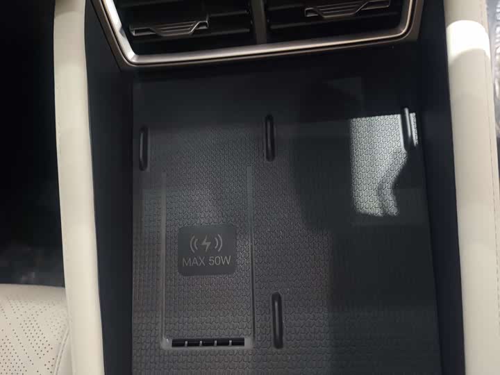 Фото 12 - BYD Yuan Up