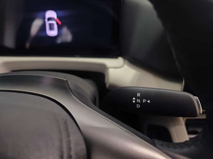 Фото 13 - BYD Yuan Up