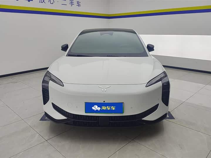 Фото 2 - Hongqi EH7