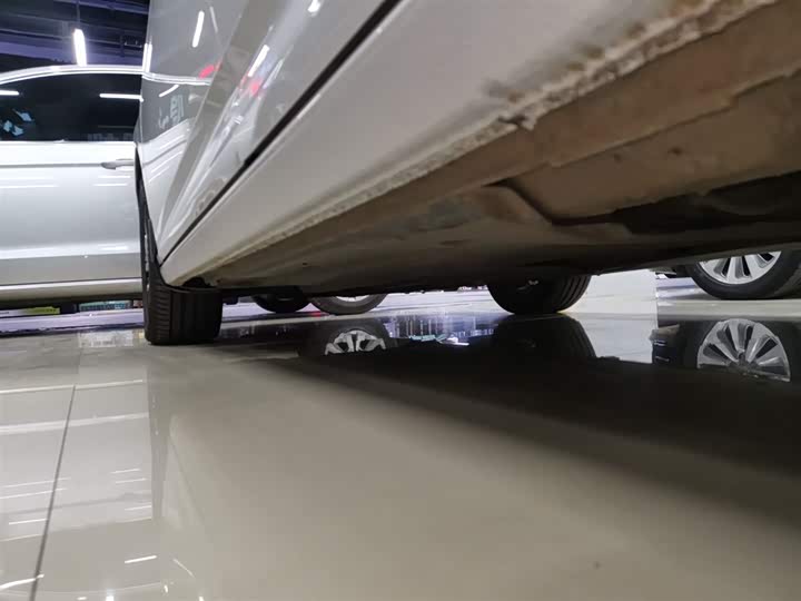 Фото 22 - Volkswagen Lavida