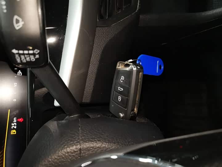 Фото 9 - Volkswagen Lavida