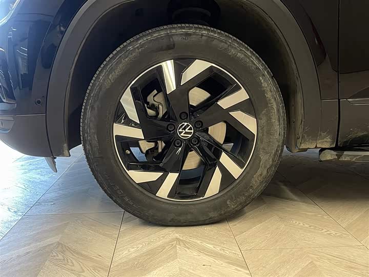 Фото 11 - Volkswagen Teramont Pro