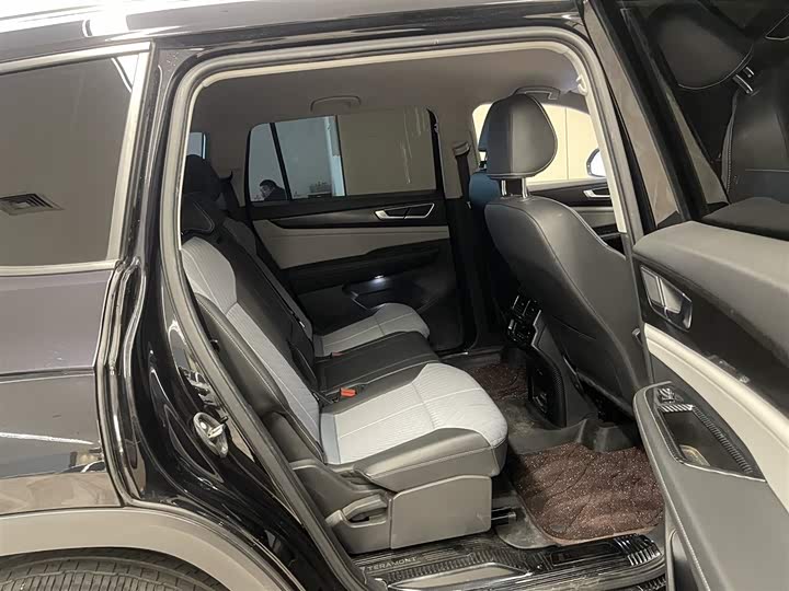 Фото 18 - Volkswagen Teramont Pro