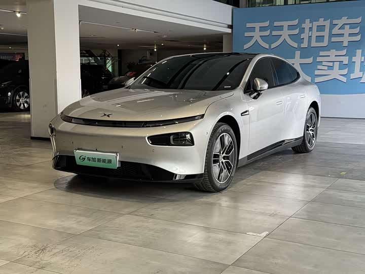 Фото 1 - XPeng P7