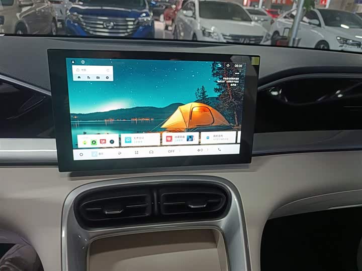 Фото 13 - Geely Galaxy Geome