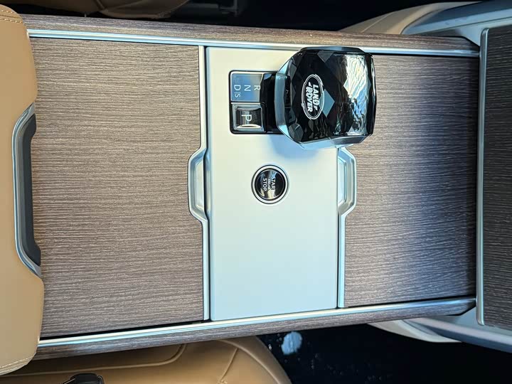 Фото 20 - Land Rover Range Rover