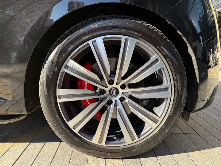 Фото 28 - Land Rover Range Rover