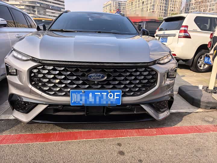 Фото 2 - Ford Mondeo