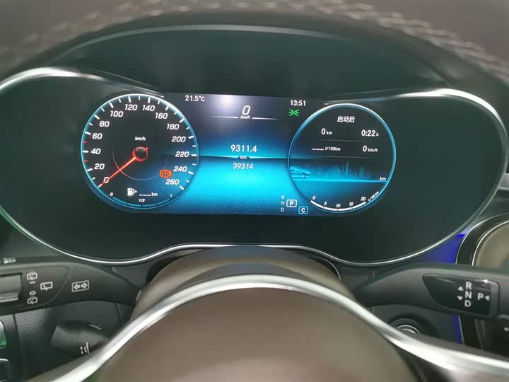 Фото 12 - Mercedes-Benz GLC-Class