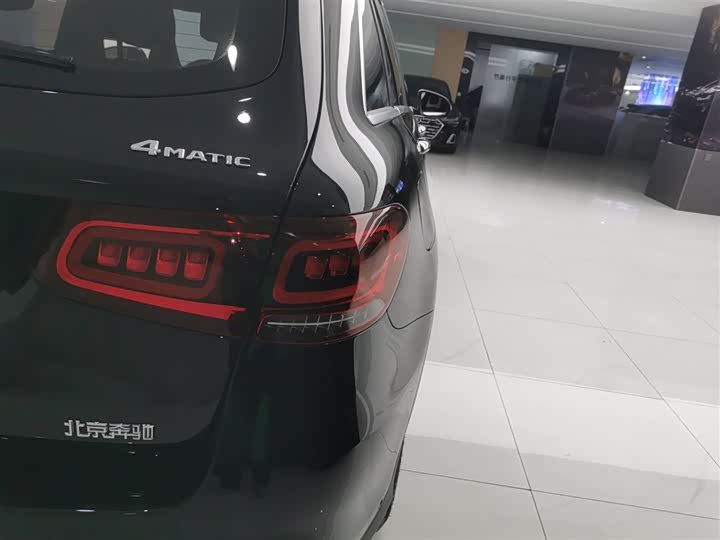 Фото 8 - Mercedes-Benz GLC-Class