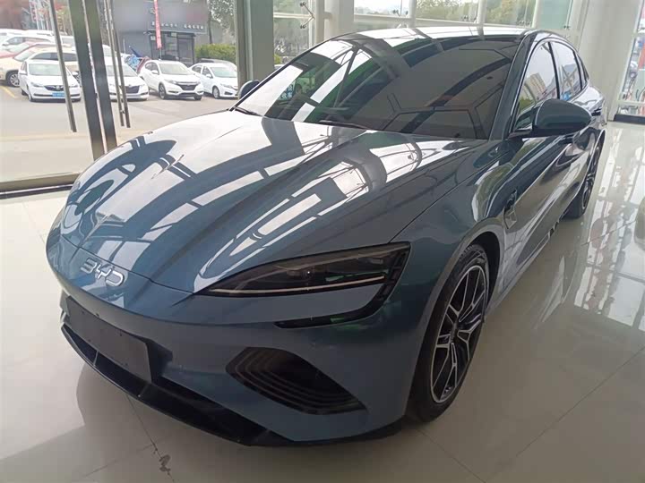 Фото 1 - BYD Seal