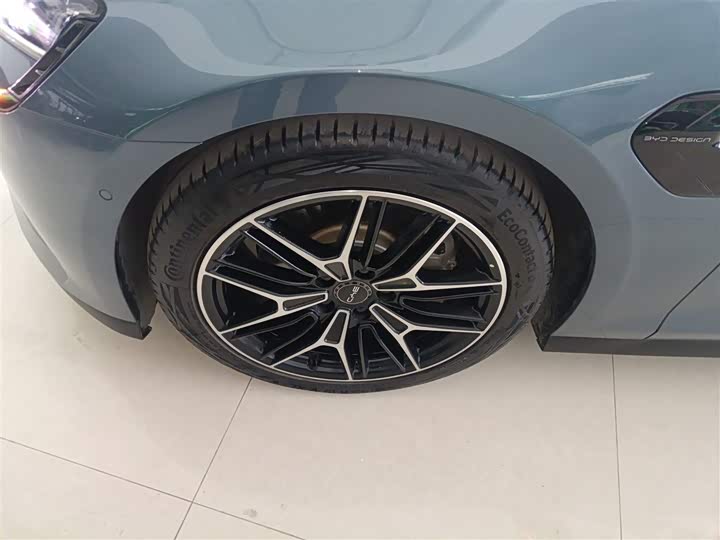 Фото 22 - BYD Seal