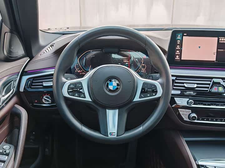 Фото 24 - BMW 5 Series Hybrid