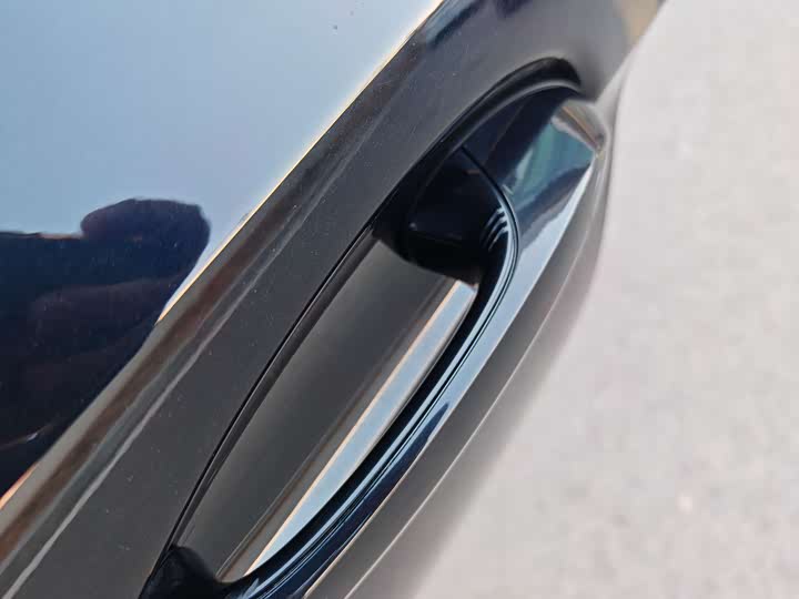 Фото 8 - BMW 5 Series Hybrid