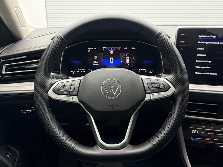 Фото 12 - Volkswagen Sagitar L