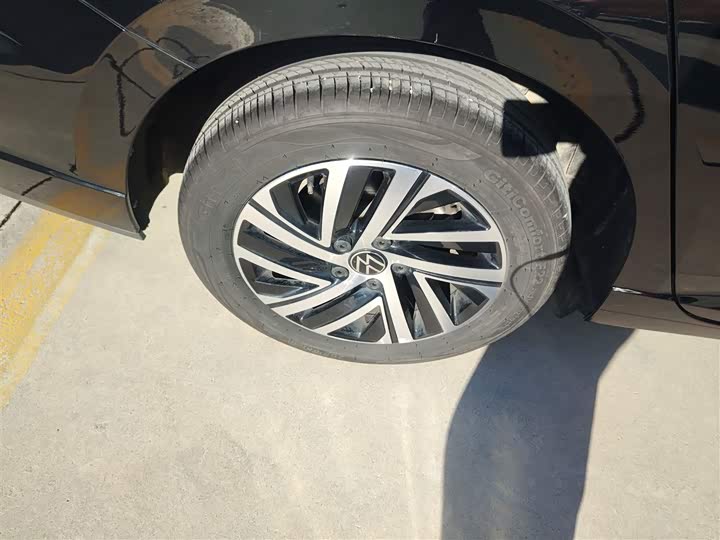 Фото 26 - Volkswagen Lavida