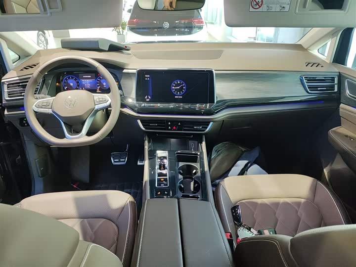 Фото 10 - Volkswagen Viloran