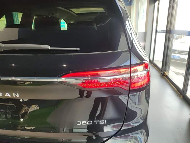 Фото 8 - Volkswagen Viloran