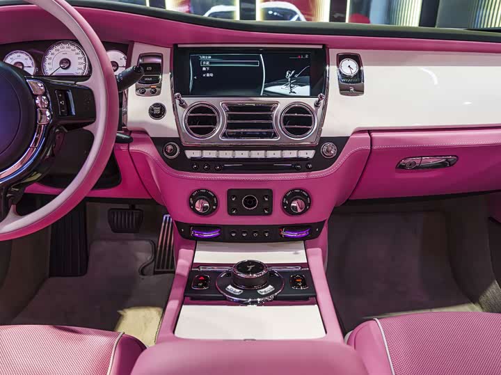 Фото 14 - Rolls-Royce Wraith