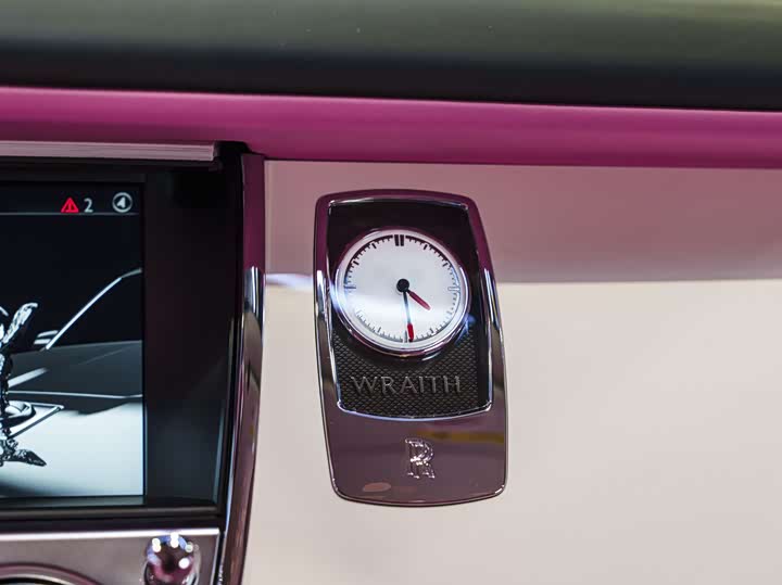 Фото 17 - Rolls-Royce Wraith