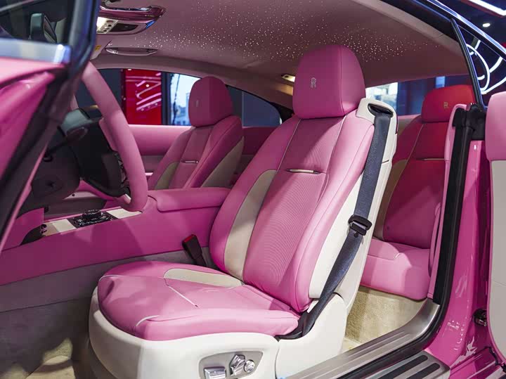 Фото 20 - Rolls-Royce Wraith