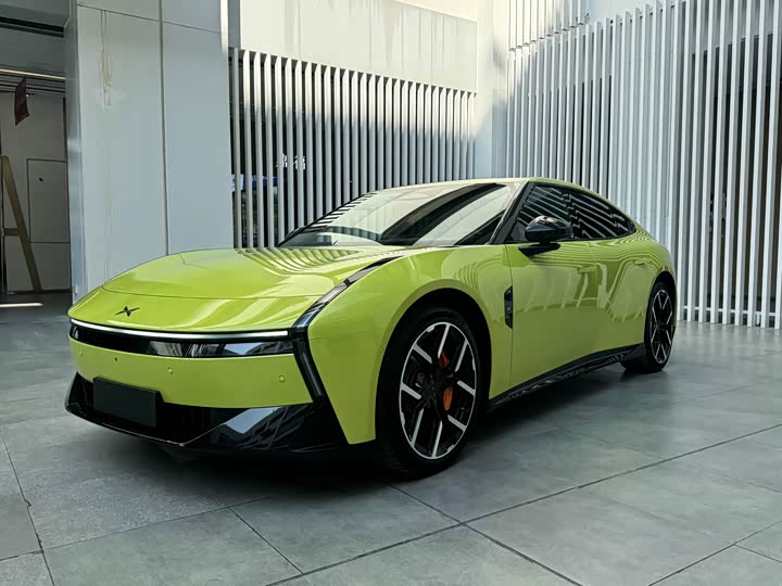 Фото 1 - XPeng P7