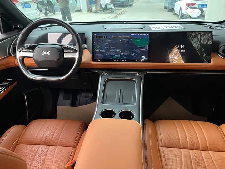 Фото 11 - XPeng G9
