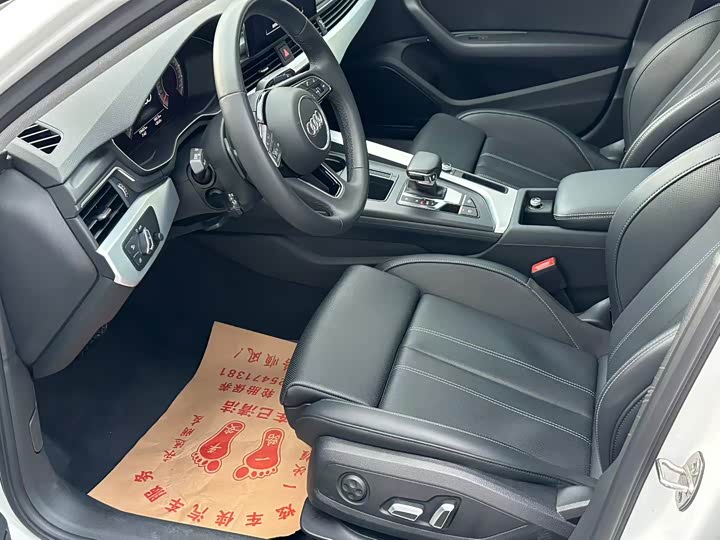 Фото 5 - Audi A4L