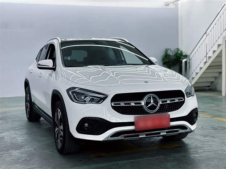 Фото 5 - Mercedes-Benz GLA-Class