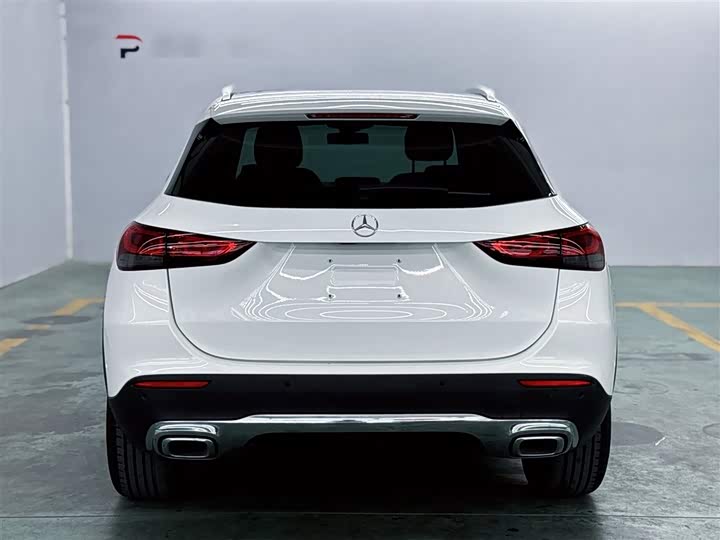 Фото 8 - Mercedes-Benz GLA-Class