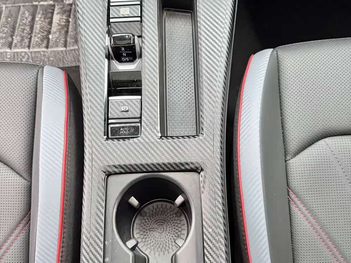 Фото 16 - Volkswagen Lamando L