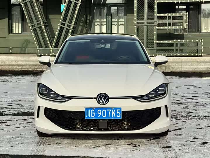 Фото 2 - Volkswagen Lamando L