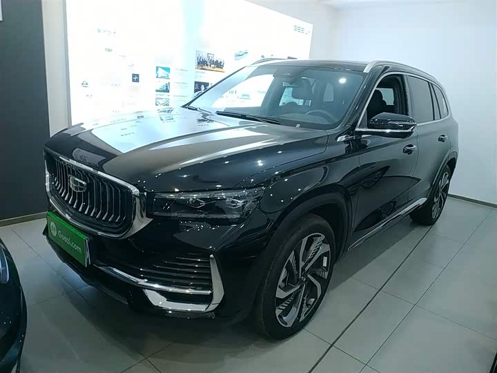 Фото 2 - Geely Monjaro