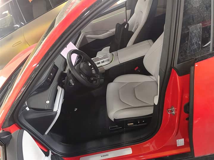 Фото 15 - Xiaomi SU7