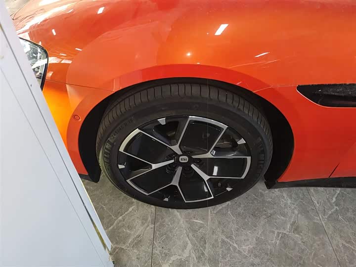 Фото 23 - Xiaomi SU7