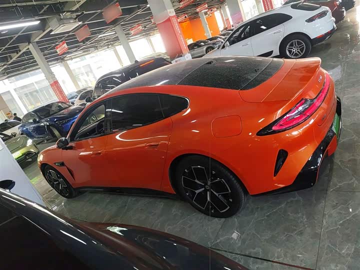 Фото 5 - Xiaomi SU7