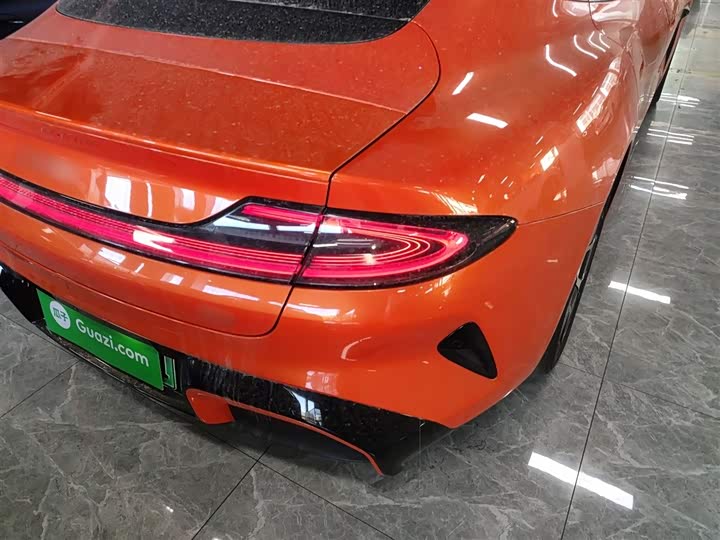 Фото 8 - Xiaomi SU7